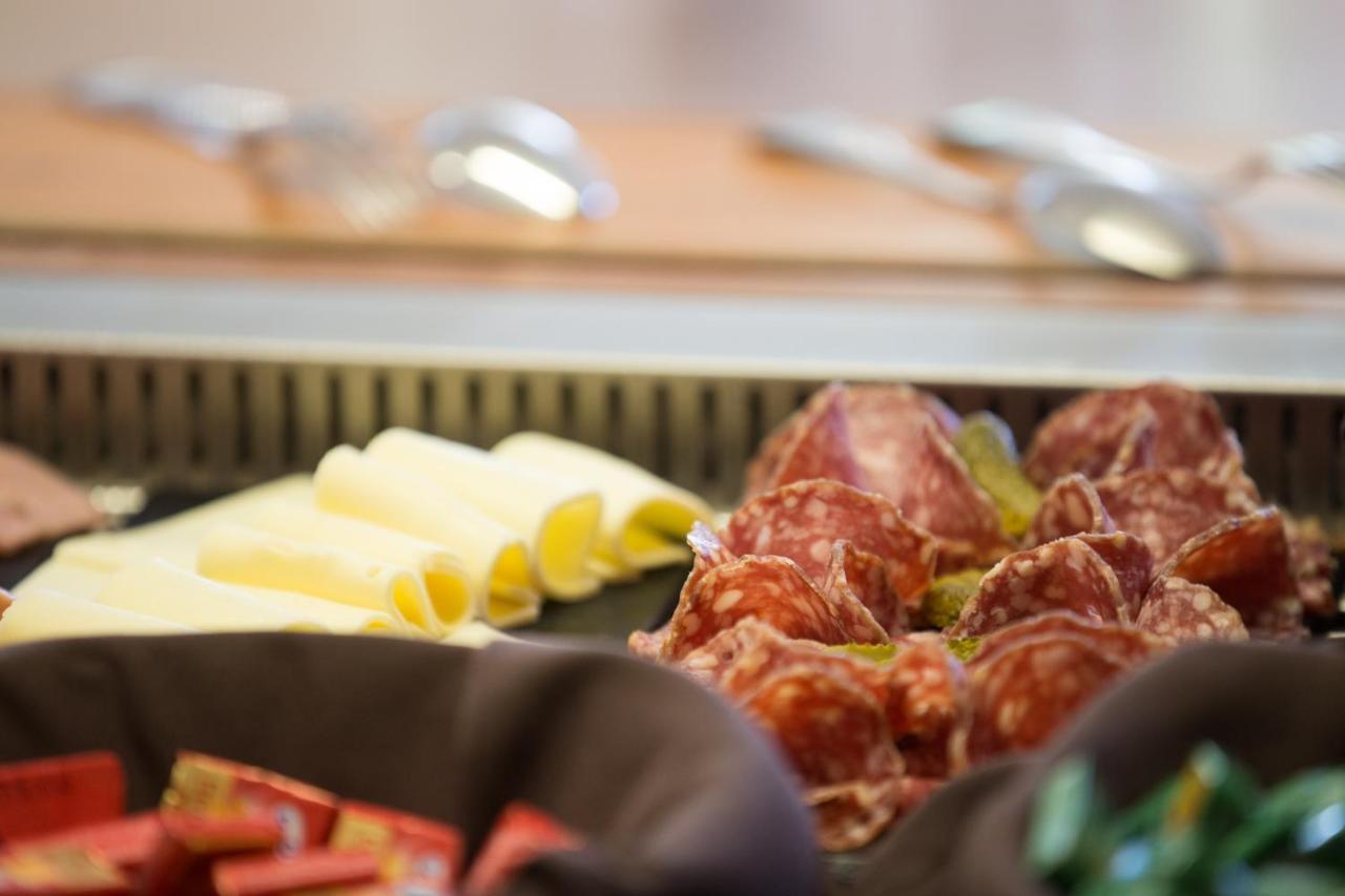 Logis Hotel Restaurant Solenca Nogaro Εξωτερικό φωτογραφία