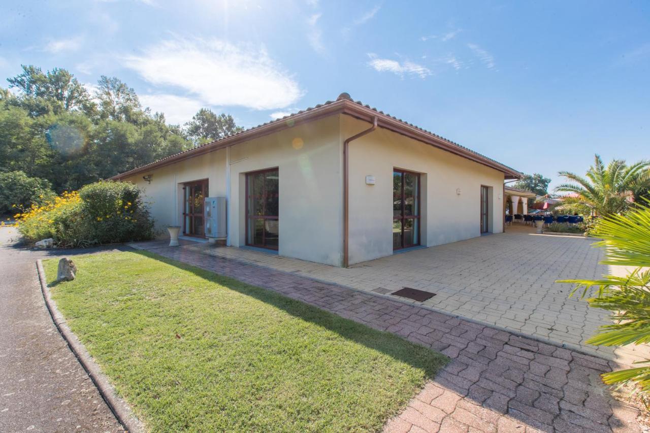 Logis Hotel Restaurant Solenca Nogaro Εξωτερικό φωτογραφία