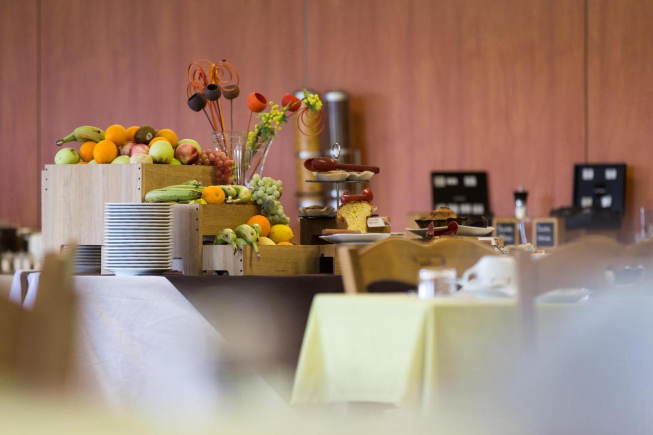 Logis Hotel Restaurant Solenca Nogaro Εξωτερικό φωτογραφία